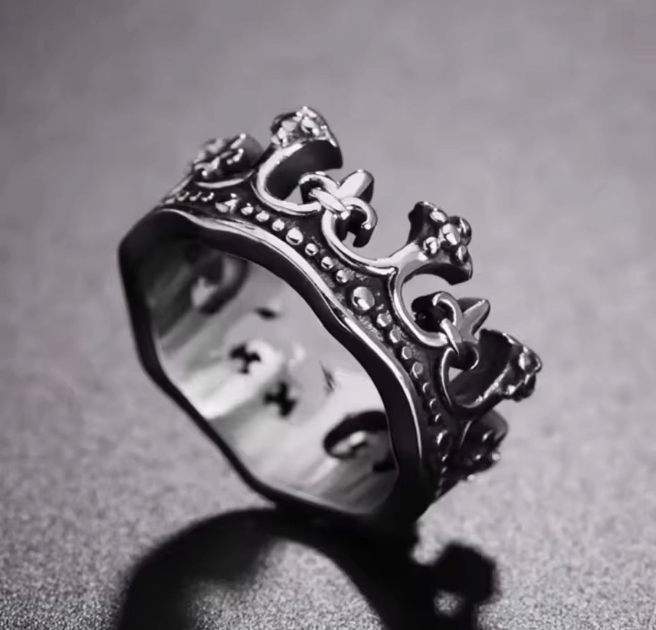 Anillo 'Sovereign'